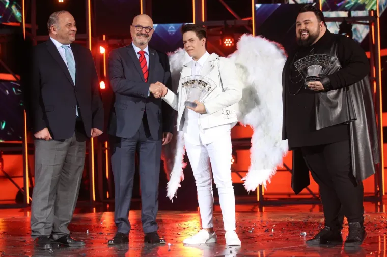 ROKO BLAŽEVIĆ PREDSTAVLJAT ĆE HRVATSKU NA EUROSONGU U IZRAELU: Pogledajte neobičan stil hrvatskog pobjednika
