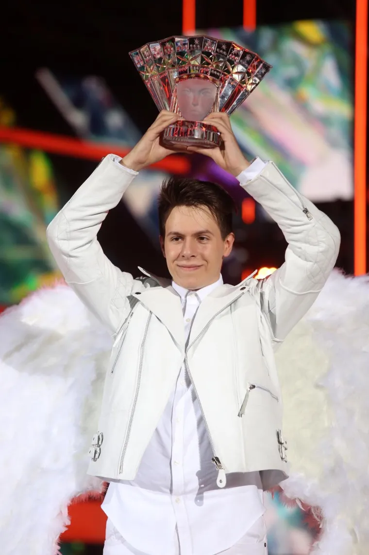 ROKO BLAŽEVIĆ PREDSTAVLJAT ĆE HRVATSKU NA EUROSONGU U IZRAELU: Pogledajte neobičan stil hrvatskog pobjednika