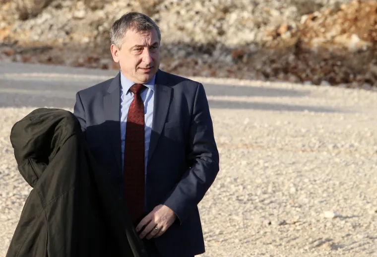 Potpredsjednik Vlade i ministar graditeljstva i prostornoga uređenja