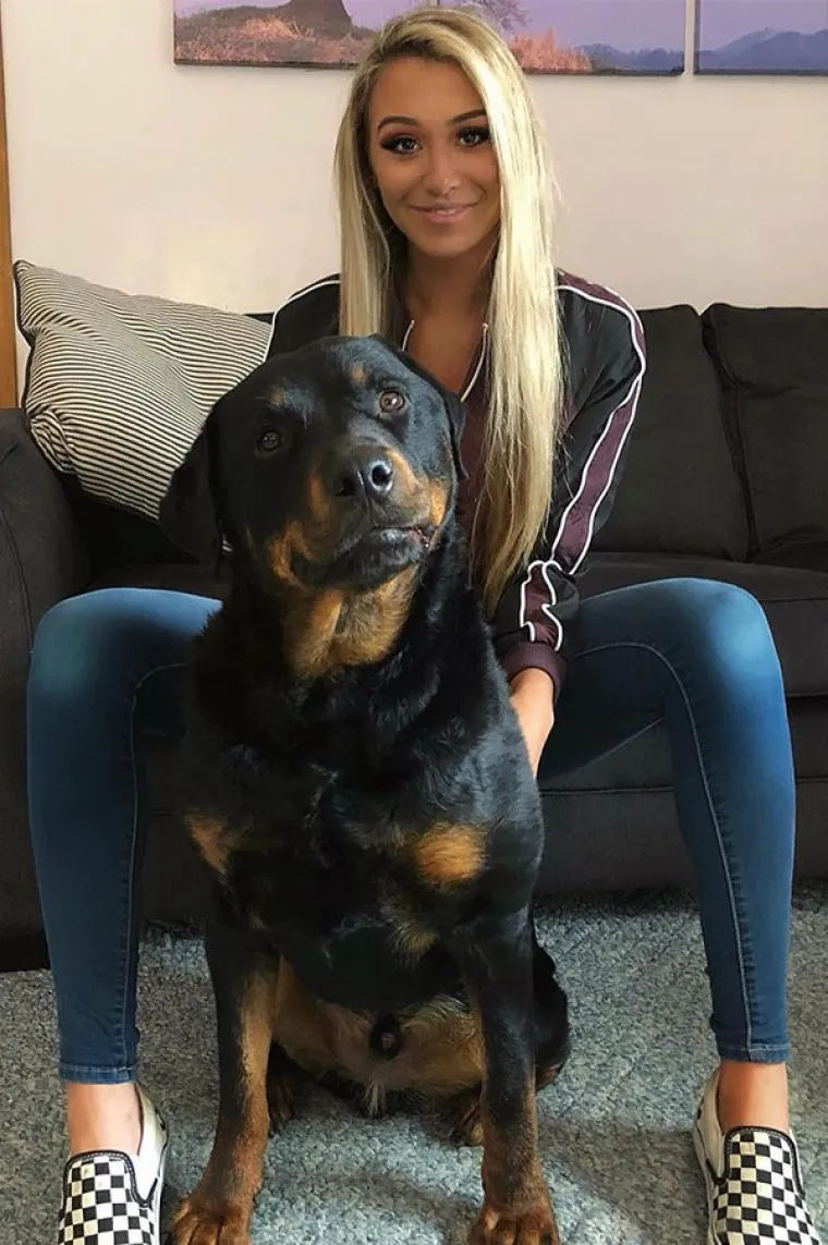 NISU U PREDSJEDNIČKOJ KAMPANJI, ALI LOVE LAJKOVE: Kad ne upali ni dijeta, niti obnažene fotke, ostaje im jedan adut