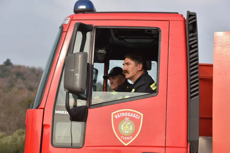 DVD organizirao prosvjed podr&scaron;ke za slučaj stradalog vatrogasca Franu Lučića