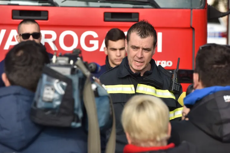 DVD organizirao prosvjed podr&scaron;ke za slučaj stradalog vatrogasca Franu Lučića