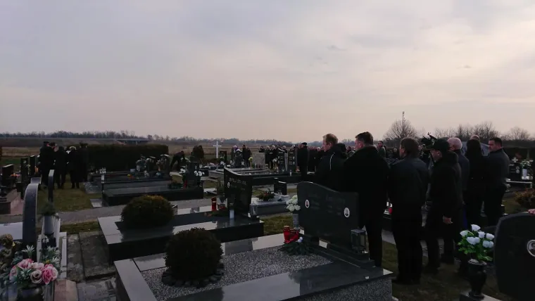 Zločin koji je potresao Hrvatsku: Uz tužnu povorku pokopana Jasmina Dominić