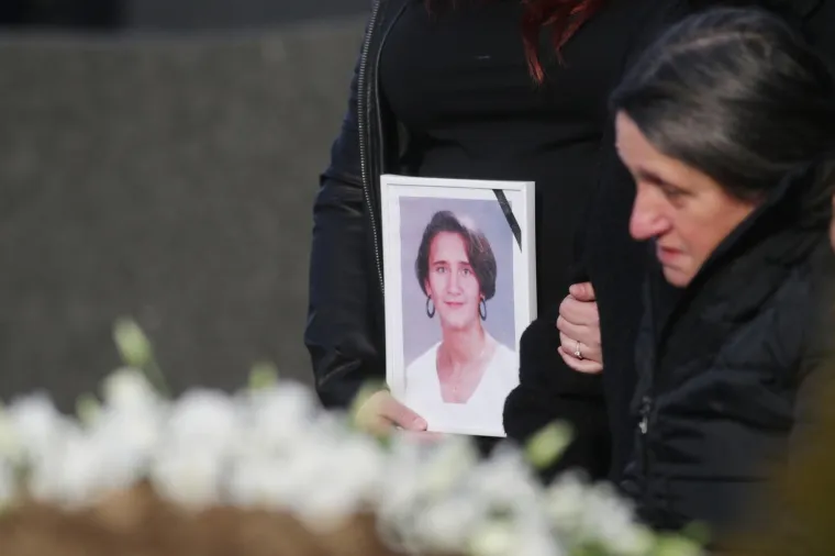 SPROVOD JASMINE DOMINIĆ, NESTALE PRIJE 19 GODINA: U selu vlada opsadno stanje, interventna policija na terenu