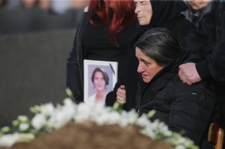 SPROVOD JASMINE DOMINIĆ, NESTALE PRIJE 19 GODINA: U selu vlada opsadno stanje, interventna policija na terenu