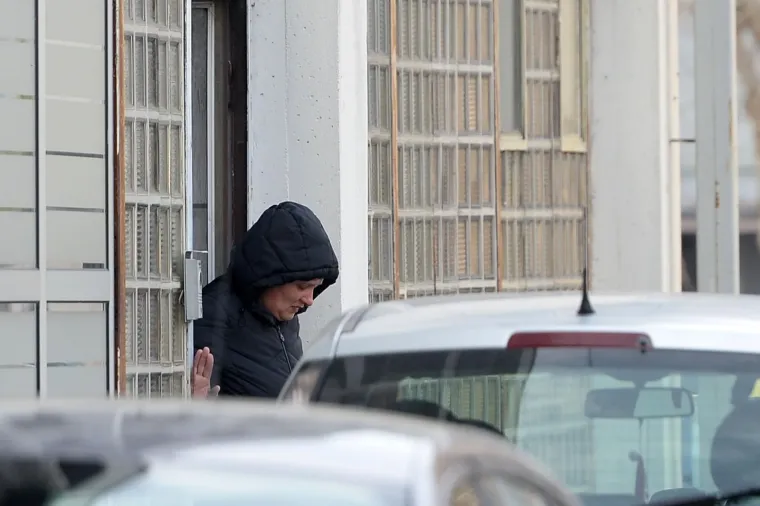 SMILJANI SRNEC ODREĐEN ISTRAŽNI ZATVOR: U njemu će provesti mjesec dana