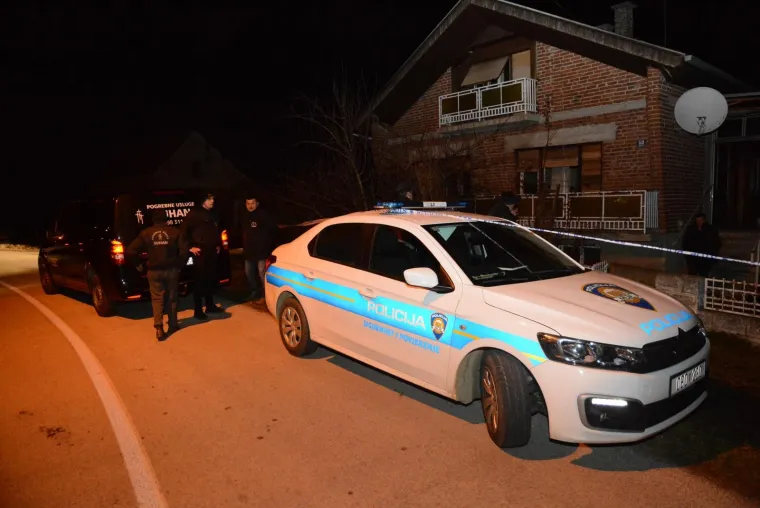 Strava kod Đurđevca: U kući pronađena dva mrtva mu&scaron;karca