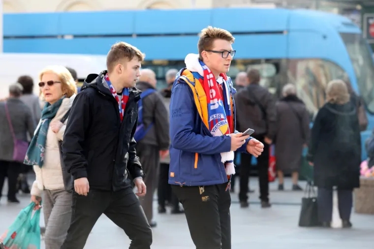 Navijači Viktorije stigli u Zagreb. klub im savjetovao da ne provociraju Bad Blue Boyse