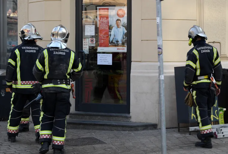Stra&scaron;na nesreća u centru Zagreba: Radnik s tri metra visine pao u okno svjetlarnika