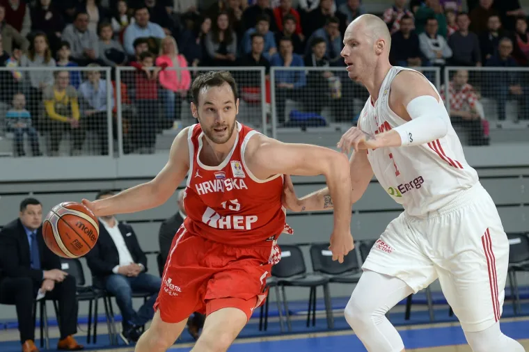 DVOJICA VELIKANA NA UTAKMICI U VARAŽDINU: Rađa i Vranković iz prvih redova bodre Hrvatsku