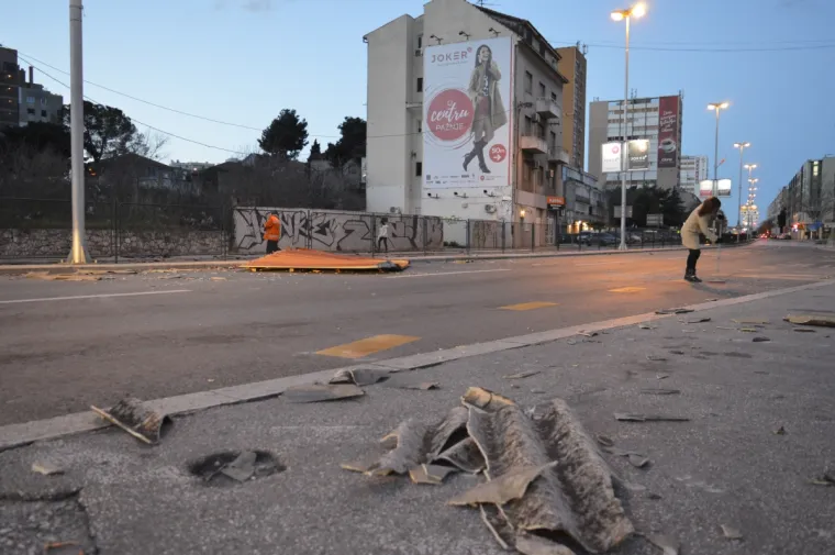 Dramatično u Dalmaciji: Pogledajte koje je posljedice ostavila jedna od najjačih bura