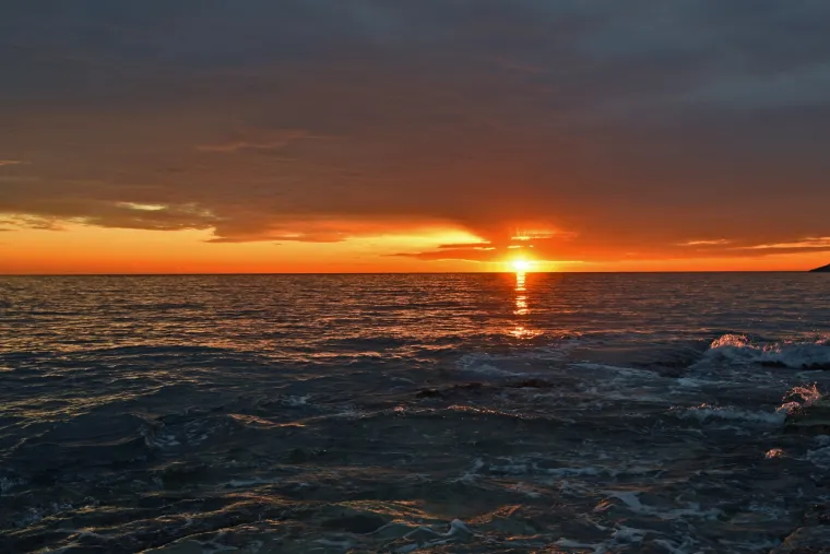 WOW! Pogledajte spektakularne fotografije pogleda na zalazak sunca s pulske &scaron;etnice uz more