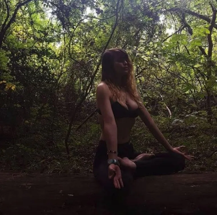 SEKSI OBLINE U SLUŽBI PRIRODE: Skidaju se i na -20 samo da uveličaju veličanstvene prizore