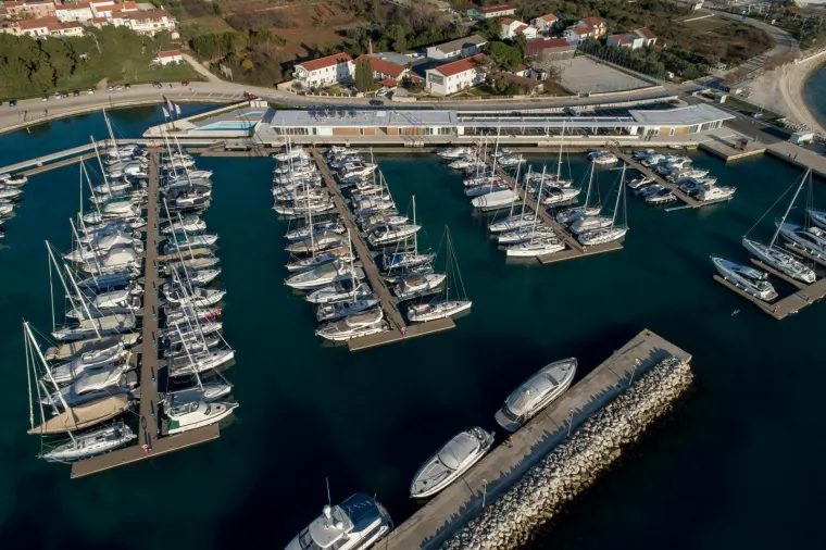 Turci je kupili prije godinu dana: Pogledajte kako sada izgleda rekonstruirana zadarska marina