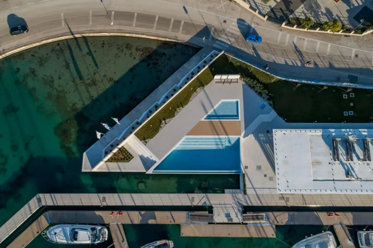 Turci je kupili prije godinu dana: Pogledajte kako sada izgleda rekonstruirana zadarska marina