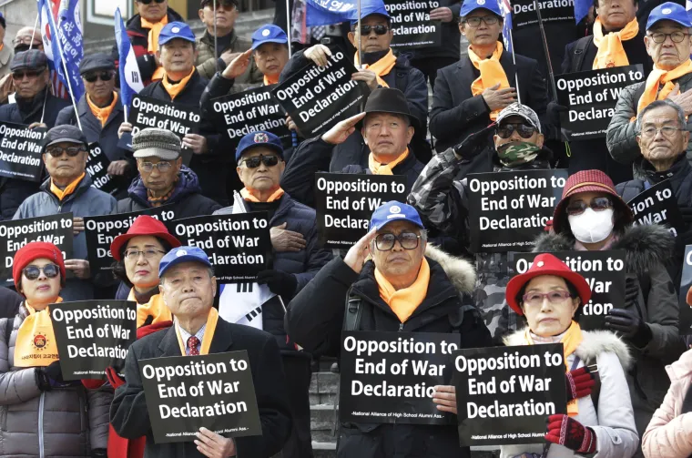 Kim doputovao u Hanoi na summit s Trumpom