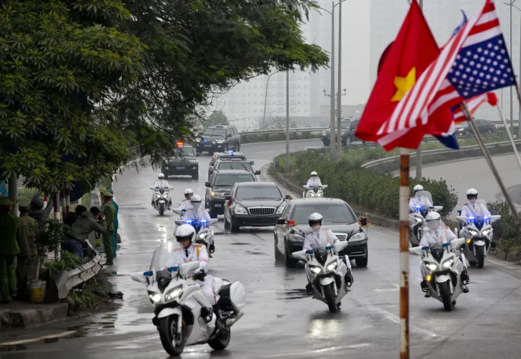 Kim doputovao u Hanoi na summit s Trumpom