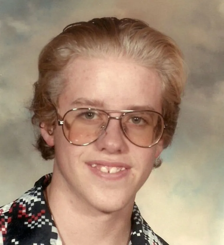 O DA, OVAKVE FOTKE IMAJU I VA&Scaron;I STARCI: Moda je stvarno čudna stvar. Je li moguće da je ovo nekad bilo kul?