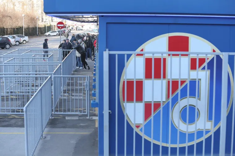 KAD ZAGREPČANI IZGUBE GLAVU ZBOG DINAMA: Onda to izgleda - ovako!