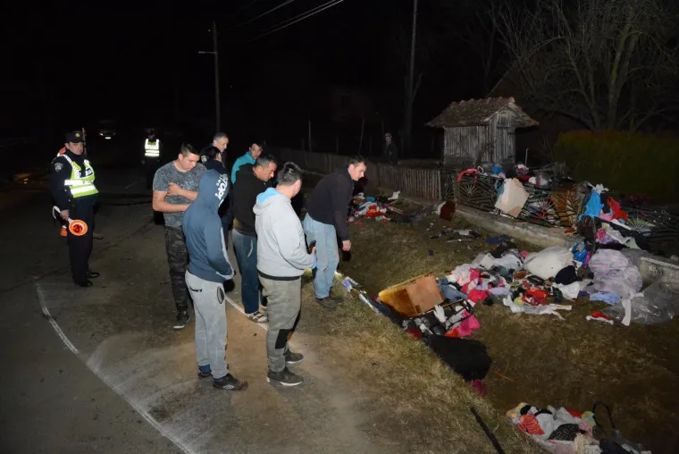 STRAVIČNA NESREĆA KOD BJELOVARA: Prebrzo se vozio kombijem, pa se zabio u rasvjetni stup i oti&scaron;ao u smrt