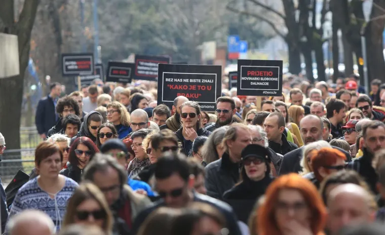 Veliki novinarski prosvjed u Zagrebu protiv cenzure: Oteli ste medije, novinarstvo ne damo!