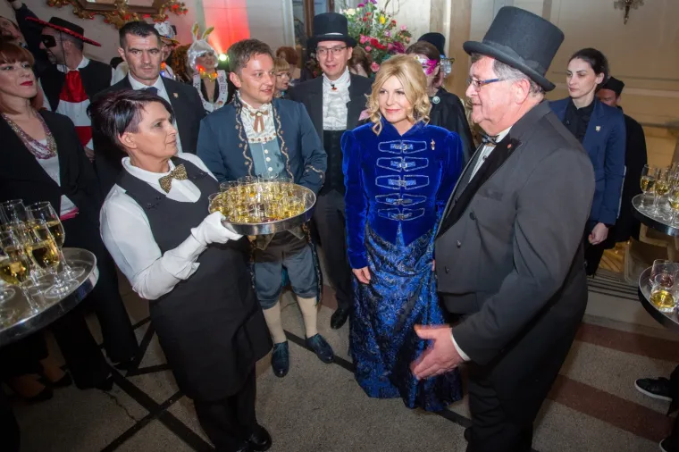 MASKIRANA PREDSJEDNICA: Kolinda zasjala u izdanju u kakvom je nikada niste vidjeli