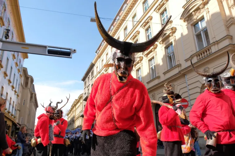 Zagreb: Fa&scaron;nička povorka u centru grada povodom manifestacije Fa&scaron;nik vu Zagrebu 02.03.2019., Zagreb - Fasnicka povorka u sklopu manifestacije "Fasnik vu Zagrebu" prosla je od Trga bana Josipa Jelacica do Hrvatskog narodnog kazalista.
Photo: Slaven Branislav Babic/PIXSELL
