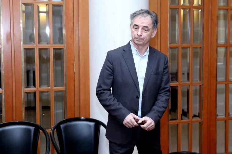 Premijer neprikosnoveno vodi! Koje političare Hrvati smatraju najvećim negativcima