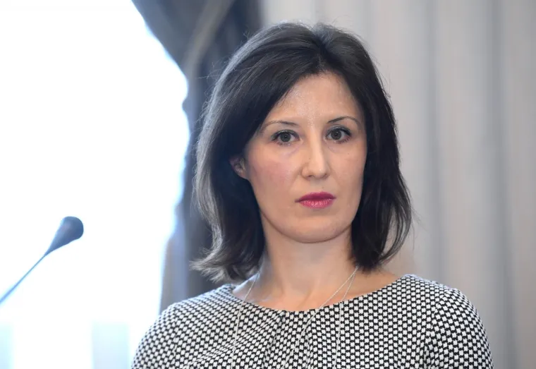 Kao predsjednica Povjerenstva za odlučivanje o sukobu interesa Orešković je tijekom pet godina pokazala odlučnost, beskompromisnost i hrabrost. Nakon odlaska s te funkcije osnovala je stranku START. Suradnja sa strankom Pametno na EU izborima propala je i prije nego je počela, a Orešković se sve češće spominje i kao jedna od mogućih kandidatkinja na predsjedničkim izborima.