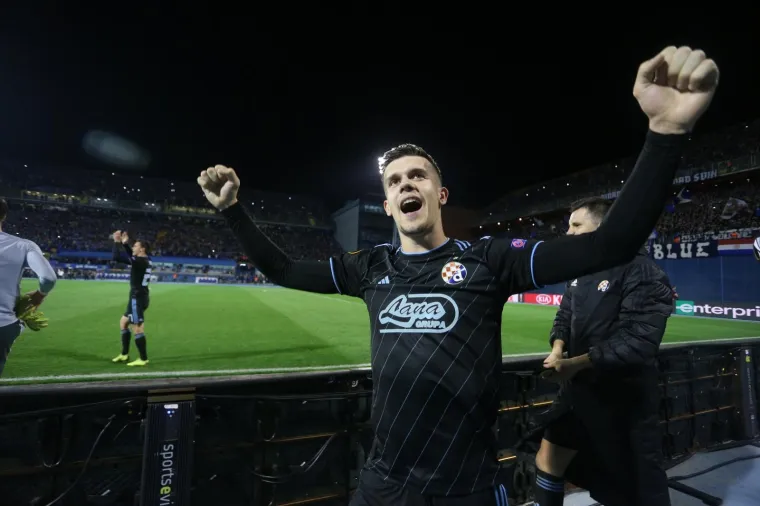 OVAKO SLAVE DINAMOVCI: Nakon posljednjeg sučevog zvižduka, tribine i igrači pali su u trans