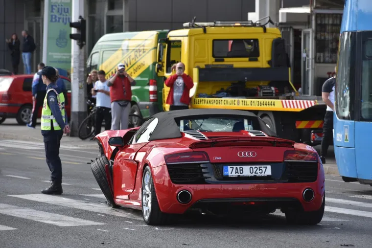 U Dubravi slupani automobili vrijedni milijune kuna