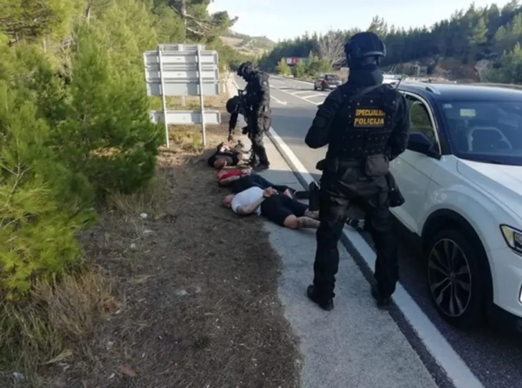 Spektakularna akcija policije: Razbijena skupina kriminalaca na splitskom području!