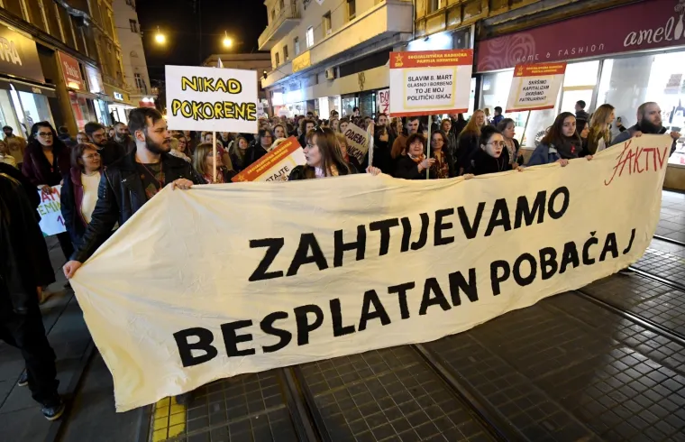 Zagreb: Žene u ovogodi&scaron;njem prosvjednom mar&scaron;u pod sloganom Glasne i borbene
