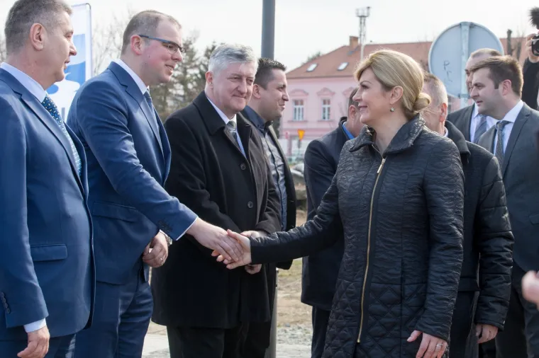 2,7 % birača SDP-a podržava predsjednicu u prvom krugu predsjedničkih izbora