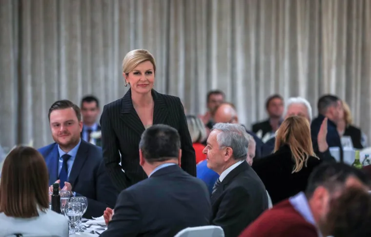 17,2 % birača Mosta podržava predsjednicu u prvom krugu predsjedničkih izbora