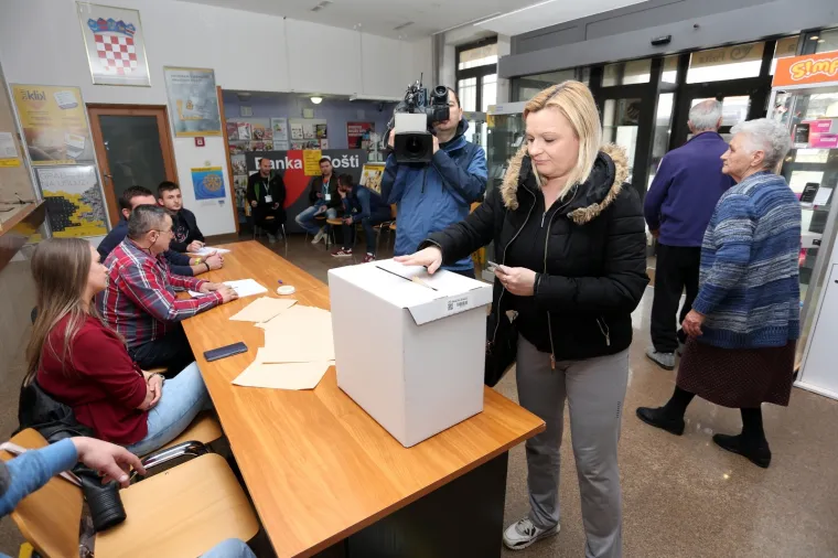 Hoće li izabrati HDZ ili Darka Milinovića? Ličani izlaze na birali&scaron;ta, prvi rezultati od 20 sati