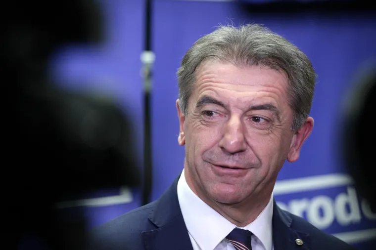 Nekad je HDZ u Lici osvajao 22 tisuće glasova, a sada slave kada dobiju tri puta manje!