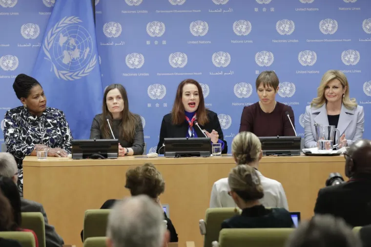 Vijeće žena svjetskih lidera osnovale su 1996. tada&scaron;nja islandska predsjednica Vigdis Finnbogadottir i Laura Liswood, glavna tajnica vijeća, s ciljem da se potaknu sada&scaron;nje i biv&scaron;e predsjednice država, vlada i ministrice na sudjelovanje u zajedničkim aktivnostima od ključne važnosti za žene.