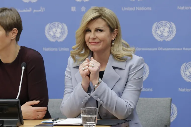 Tijekom sastanka u New Yorku s Grybauskaite, koja je Vijećem žena svjetskih lidera predsjedala od 2014. godine, hrvatska predsjednica preuzela je predsjedanje Vijećem.