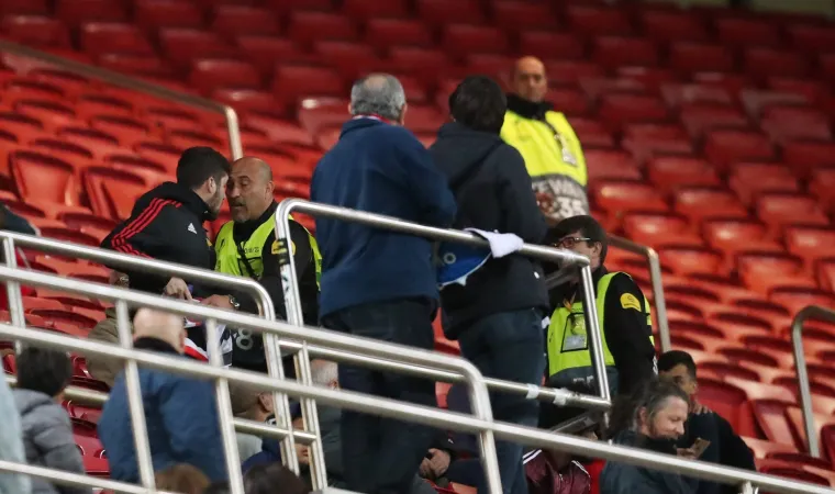 Portugalski navijači provocirali Dinamove torcidinom zastavom