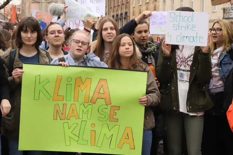 Mladi su osvjetlili obraz Hrvatske: Pogledajte &scaron;to smo sve zabilježili na prosvjedu učenika za klimu