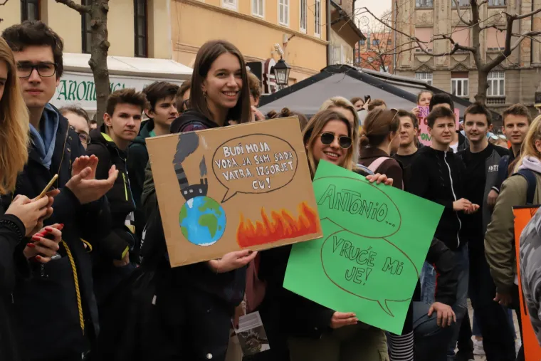 Mladi su osvjetlili obraz Hrvatske: Pogledajte &scaron;to smo sve zabilježili na prosvjedu učenika za klimu