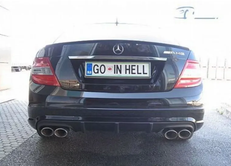 Ovi su si vozači stvarno dali truda: 20 najma&scaron;tovitijih registarskih tablica u regiji