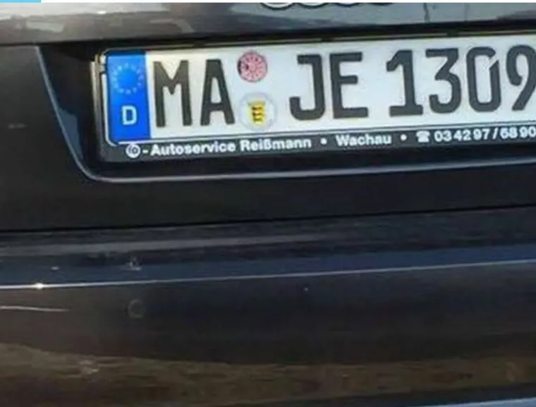 Ovi su si vozači stvarno dali truda: 20 najma&scaron;tovitijih registarskih tablica u regiji