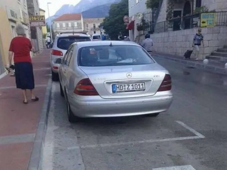 Ovi su si vozači stvarno dali truda: 20 najma&scaron;tovitijih registarskih tablica u regiji