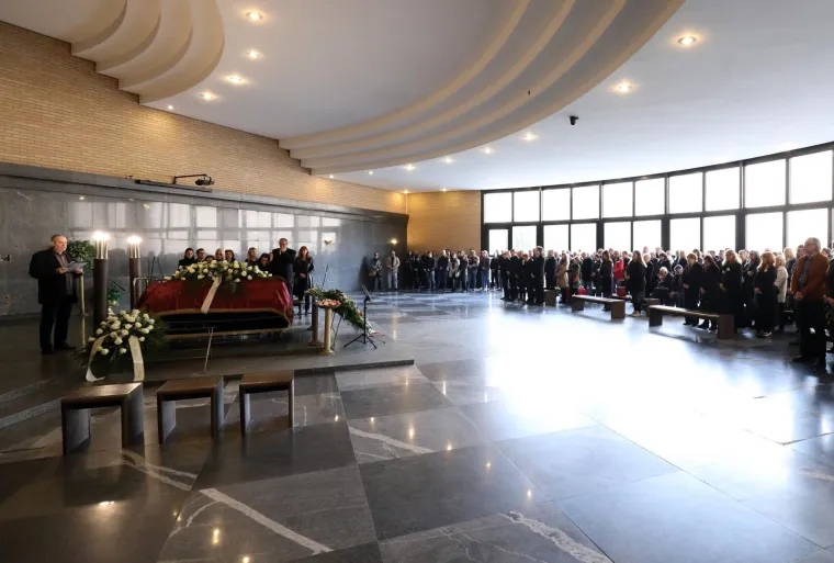 ISPRAĆAJ DUBRAVKA VORIHA: Na stotine najbližih prijatelja, kolega i članova obitelji oprostilo se od Dudija
