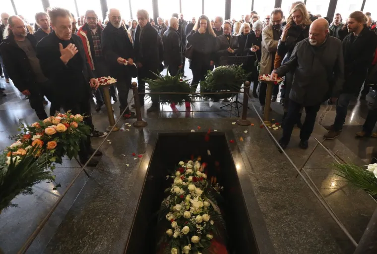 ISPRAĆAJ DUBRAVKA VORIHA: Na stotine najbližih prijatelja, kolega i članova obitelji oprostilo se od Dudija