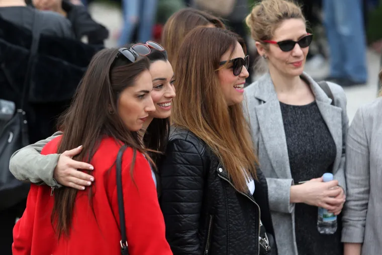 Prosvjed #spasime: Tomislavov trg u Zagrebu pun ljudi, do&scaron;ao i Plenković