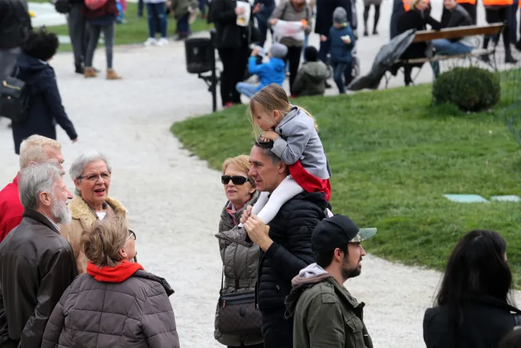 Prosvjed #spasime: Tomislavov trg u Zagrebu pun ljudi, do&scaron;ao i Plenković