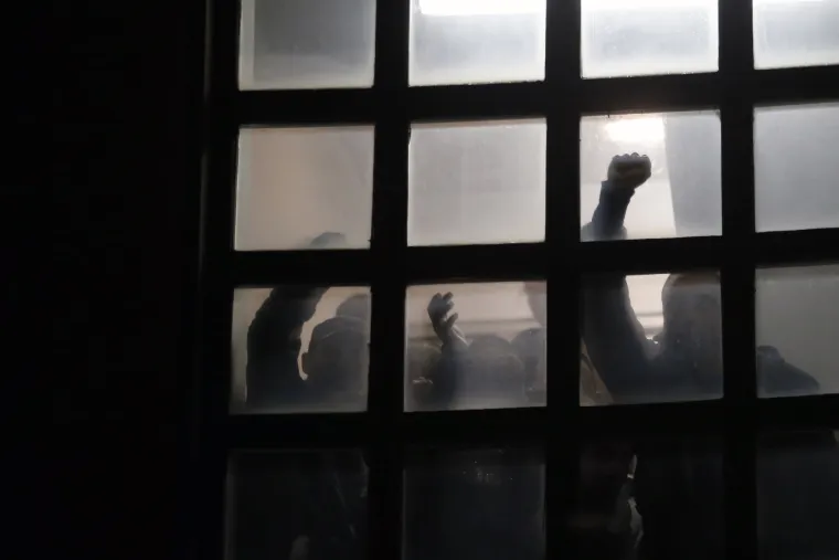 Pogledajte kako izgleda zgrada RTS-a nakon upada prosvjednika i sukoba s policijom